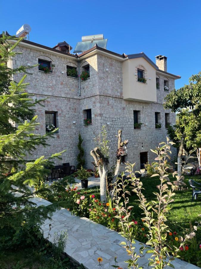 Bujtina Liana Voskopoje Hotel Exterior foto